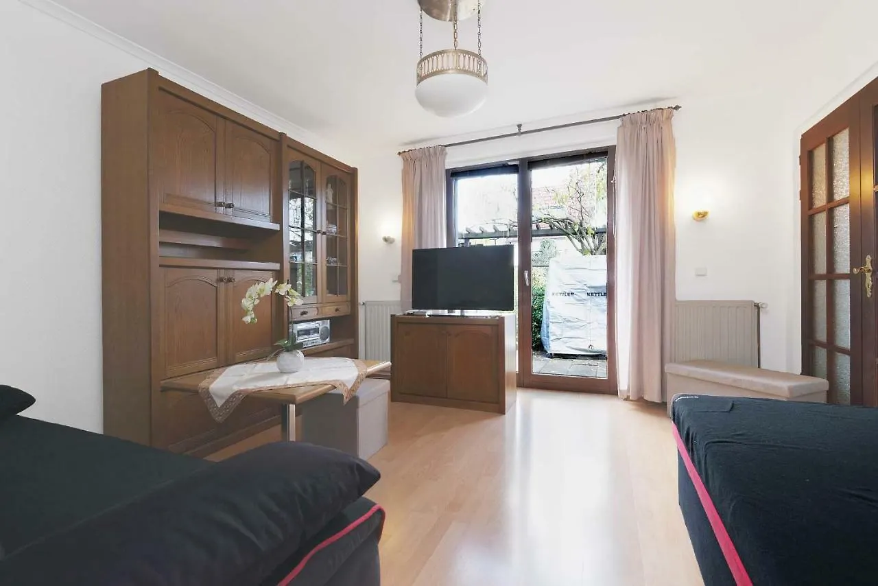 Cottage Near Centrum, Paradise Berlin Germany